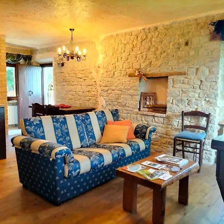 Charmantes In By Interhome