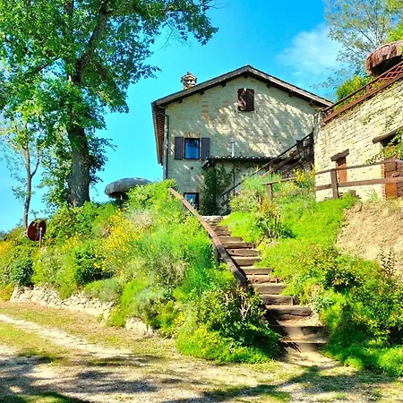 Charmantes In By Interhome Holiday home Penna San Giovanni
